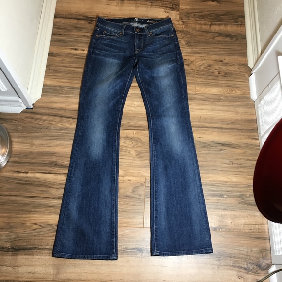 7 for all Mankind Bootcut Jeans. LIKE NEW! Excellent condition! - Picture 2 of 6